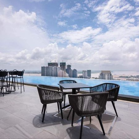 Sf Hotel Penthouse Residences พนมเปญ ภายนอก รูปภาพ
