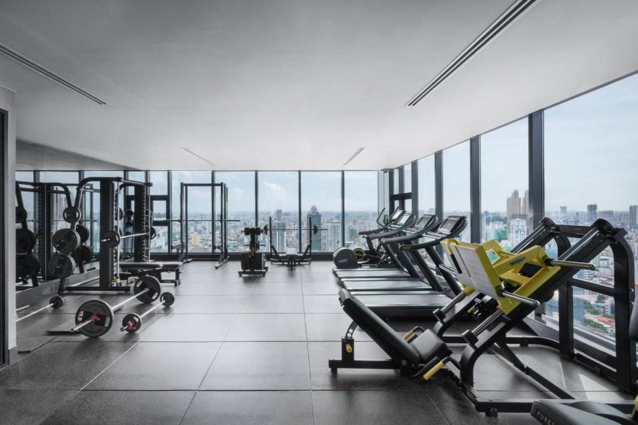 Sf Hotel Penthouse Residences พนมเปญ ภายนอก รูปภาพ