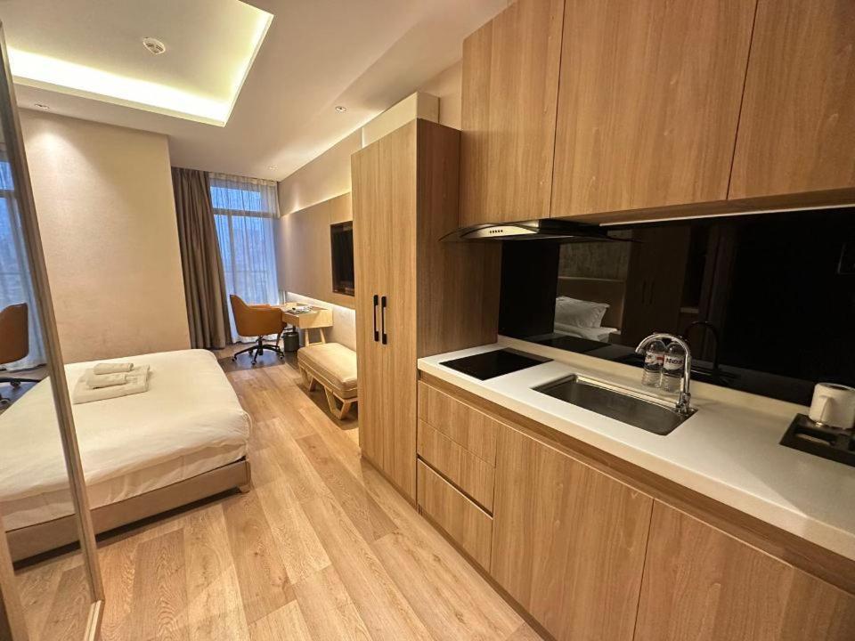 Sf Hotel Penthouse Residences พนมเปญ ภายนอก รูปภาพ