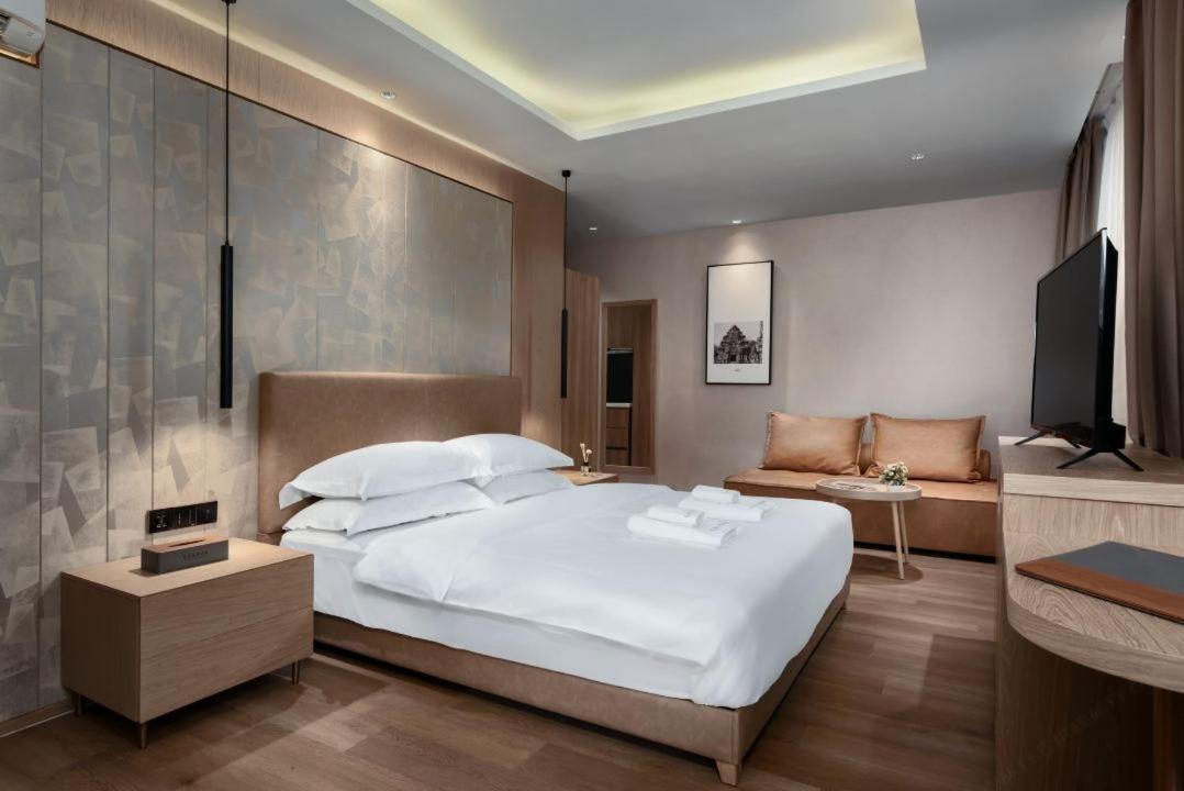 Sf Hotel Penthouse Residences พนมเปญ ภายนอก รูปภาพ